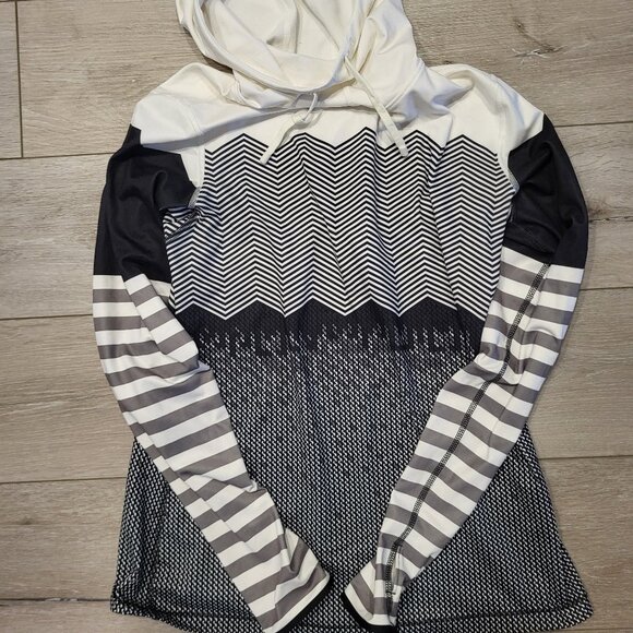 Nike women's thermal long sleeve - Picture 1 of 4